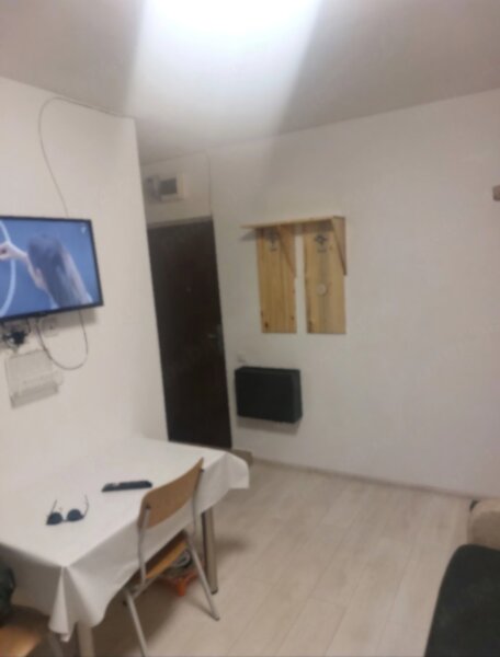 Titan, Postavarul, Auchan, ac, tv,
